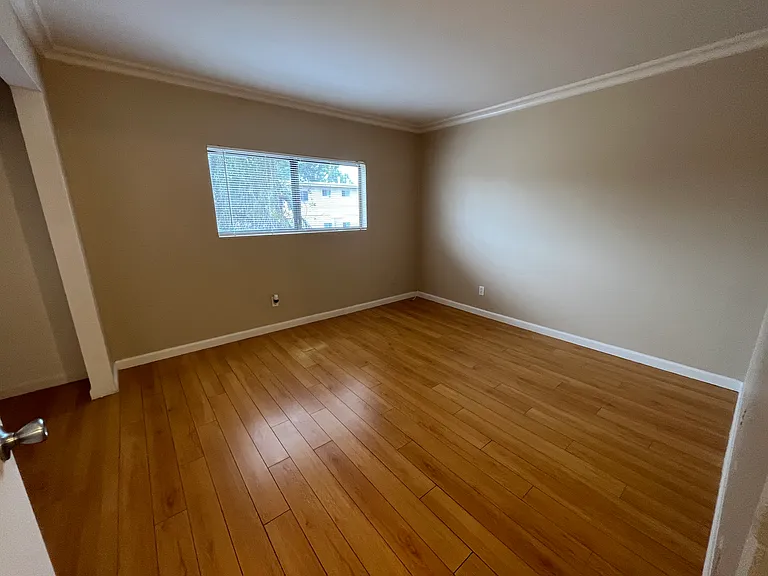 14157 Vanowen St #101 — Photo 18