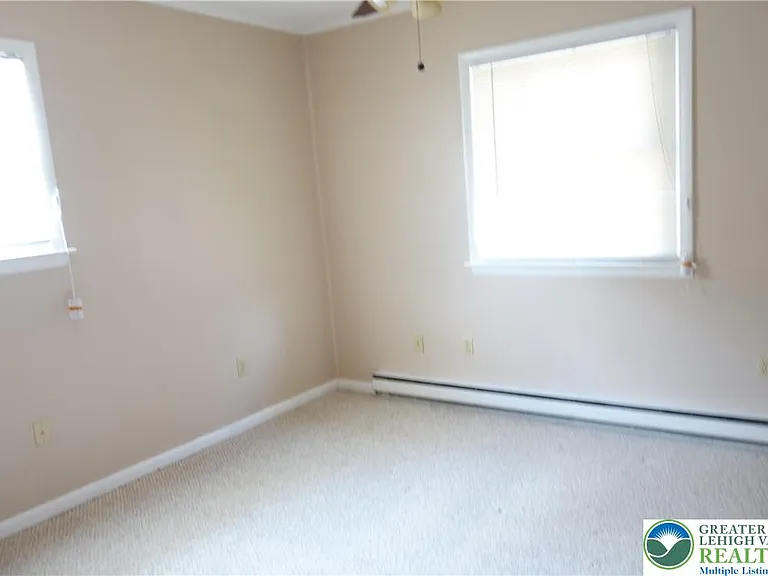 2754 Suzanne Way — Photo 11