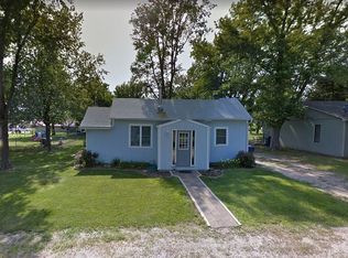 305 Prairie Ave, Maple Hill, KS 66507