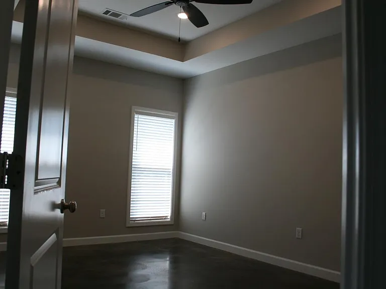541 Wiregrass Way — Photo 13