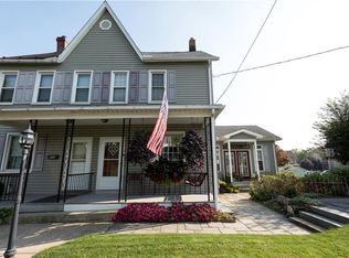 432 E Walnut St, Nazareth, PA 18064