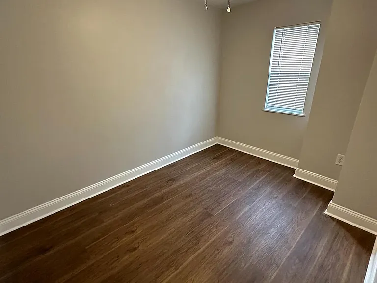 3380 Agate St — Photo 20