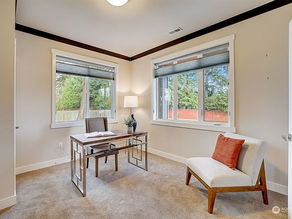 4th image of 24605 9th Avenue S
