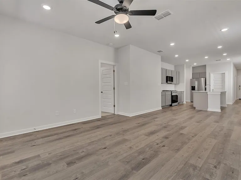 228 Bendecido Loop — Photo 11