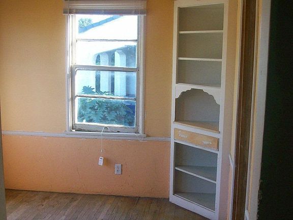 3rd image of 9305 S 3rd Ave
