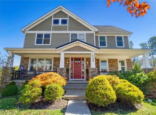 1112 Gromwell Ln, Bridgeville, PA 15017