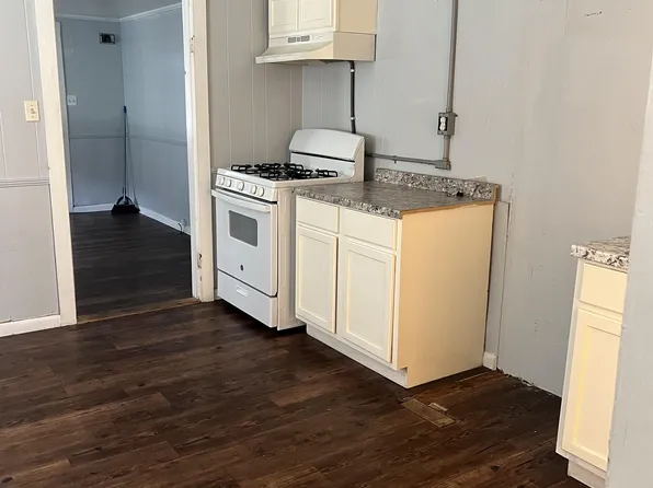 1302 Southern Ave APT A, Hattiesburg, MS 39401