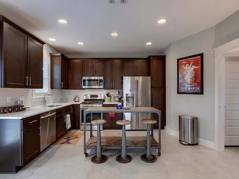 5409 Avenue F #B — Photo 8