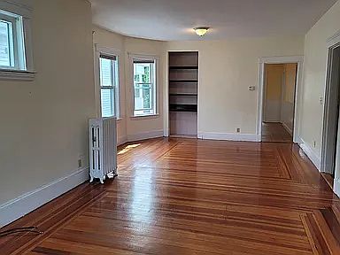 1st image of 148 Fellsway W #1