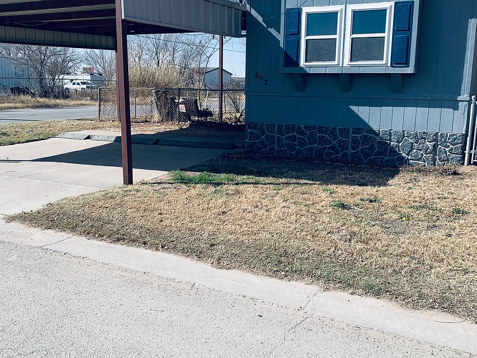 1st image of 7100 Airline Dr #502