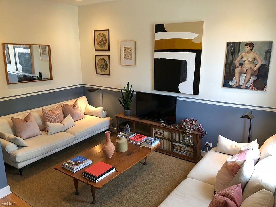 1st image of 1718 N Ashland Ave APT 3R