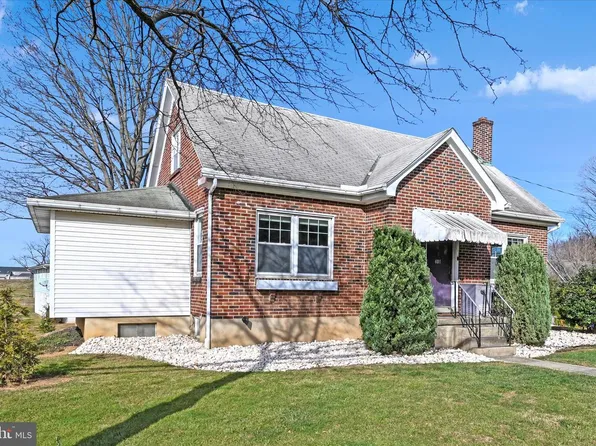 401 Park Rd, Fleetwood, PA 19522