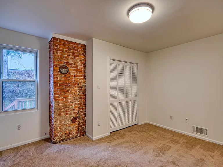 312 Saline St #2 — Photo 15