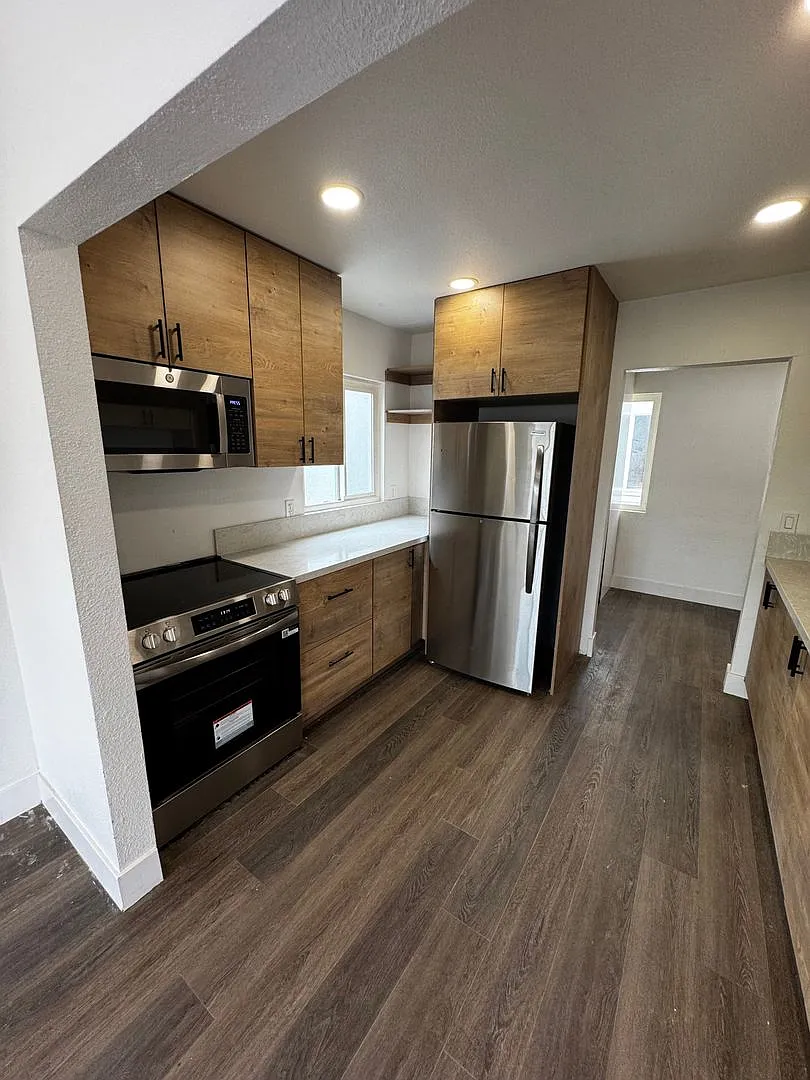 Brand New Construction Never Lived In 2BR/1BA Home in 92105 — Photo 3
