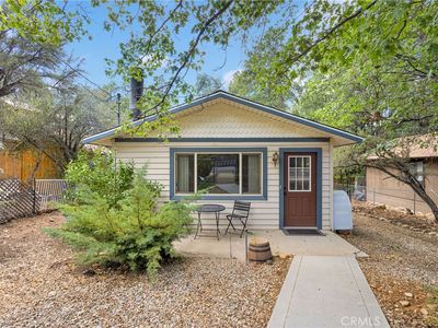 412 San Bernardino Ave, Sugarloaf, CA, 92386