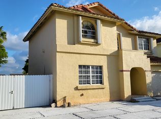 15354 SW 63rd Ter, Miami, FL 33193