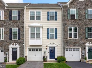 1285 Rannoch Ln, York, PA 17403