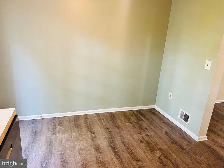 22 Alden Ct — Photo 15