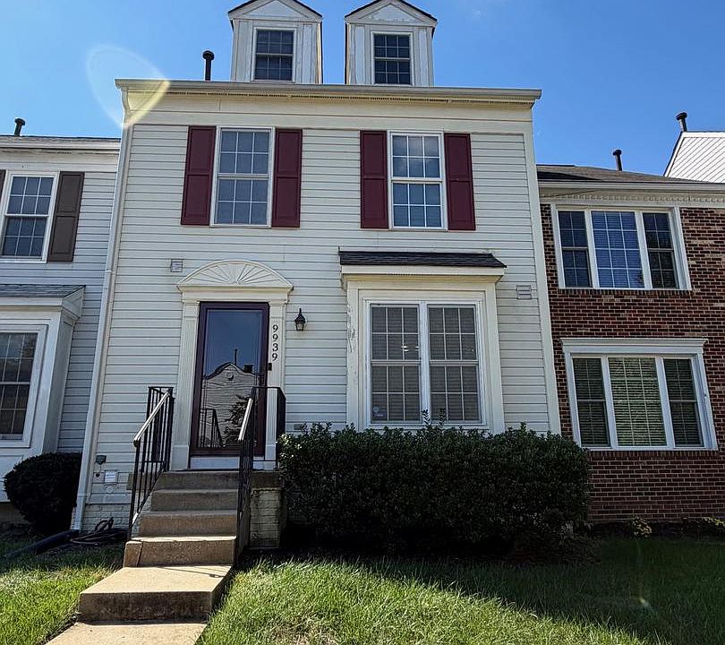 1st image of 9939 Raintree Way