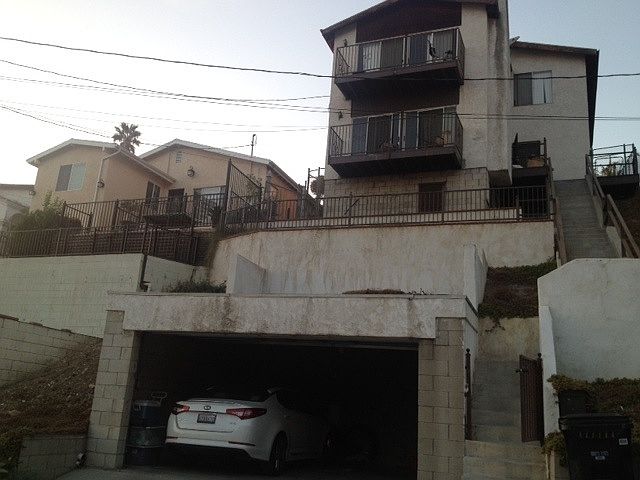 1st image of 3627 Loosmore St