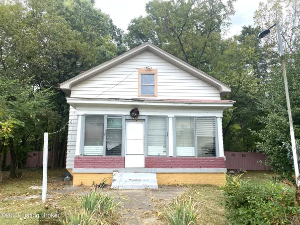 1919 Buechel Bank Rd, Louisville, KY 40218