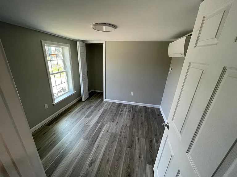 14 Stanley Rd — Photo 10