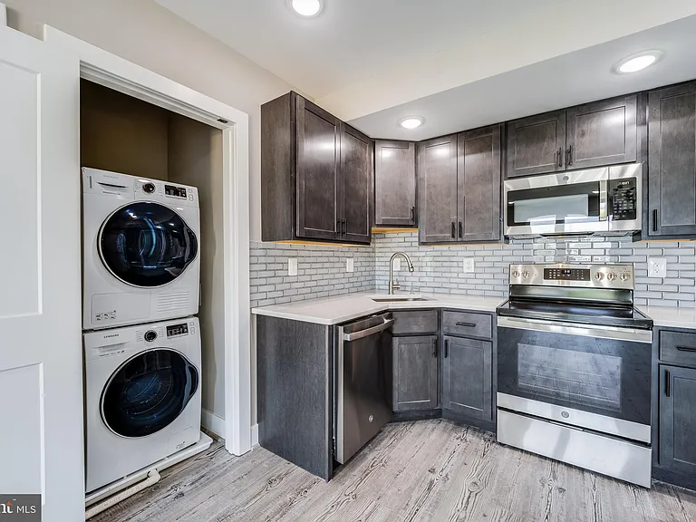 1617 Rhode Island Ave NE #501 — Photo 8