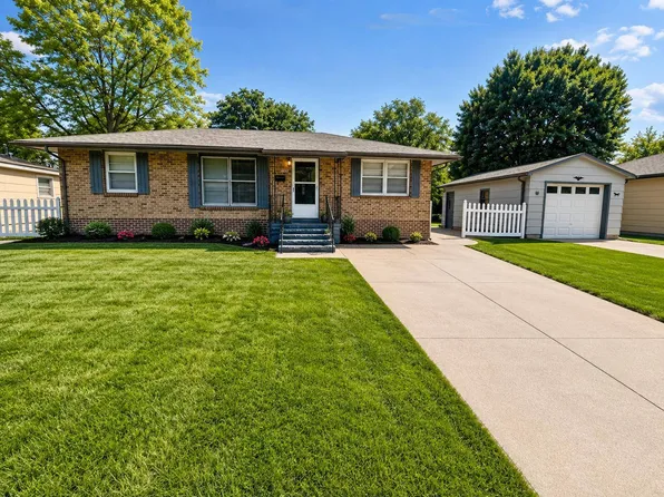 1002 E 9th St, Concordia, KS 66901