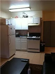 Rented by R New York