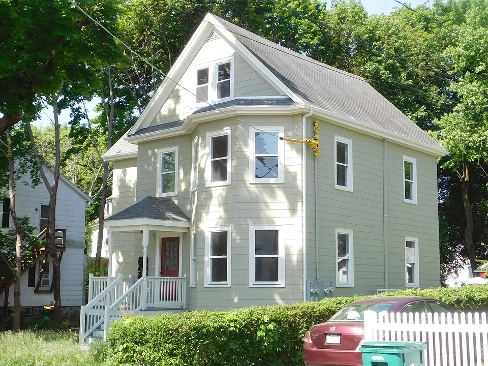 54 Savin Ave #1