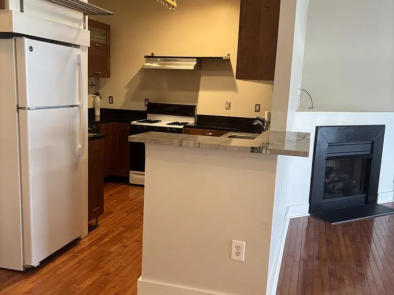 46344 Pryor Sq #120 — Photo 18