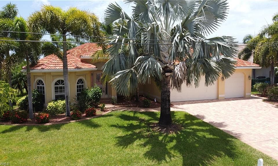 1st image of 4228 SW 23rd Pl