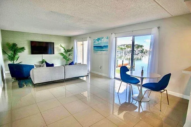 8830 Bay Pointe Dr #105 — Photo 8