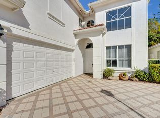 9788 Vineyard Ct, Boca Raton, FL 33428