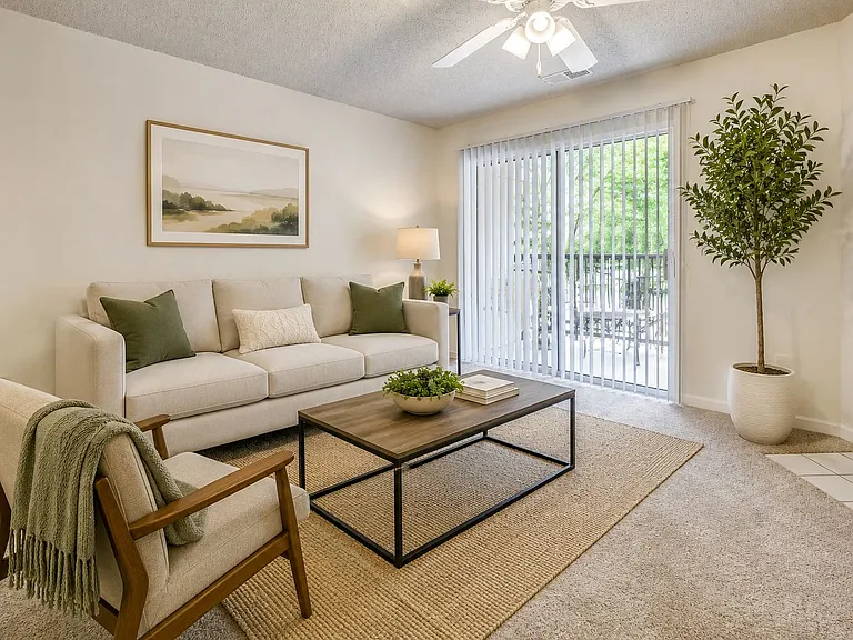 Chason Ridge Apartment Homes — Photo 5