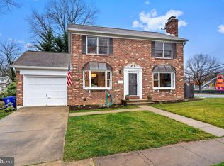612 N Garfield St, Arlington, VA 22201