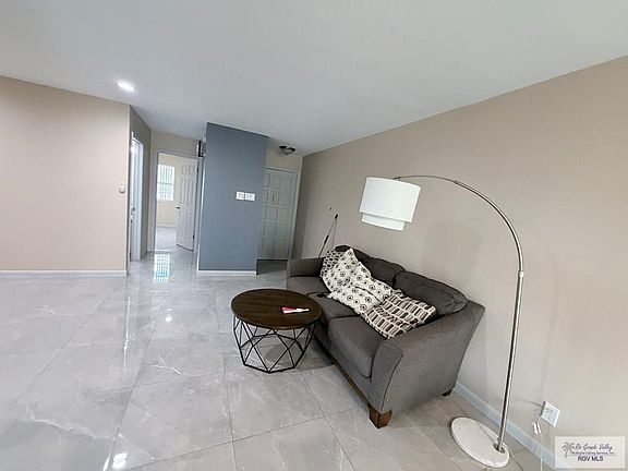 5th image of 305 Calle Amistosa APT L502