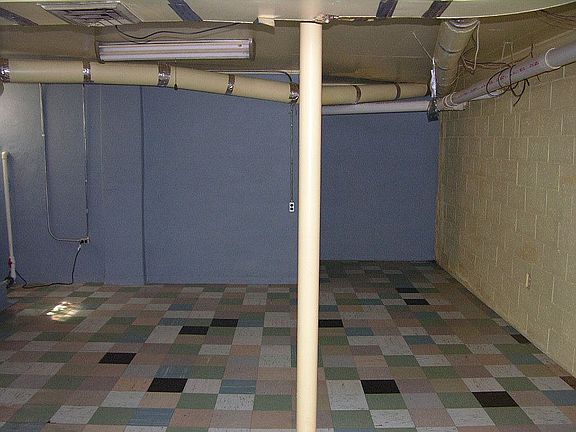 Recreation room basement 