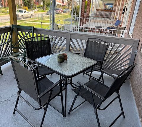4th image of 2843 W Garrison Ave #4