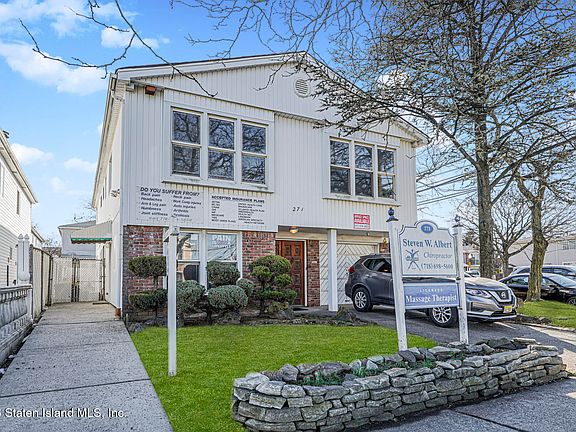 2nd image of 271 Kelly Blvd