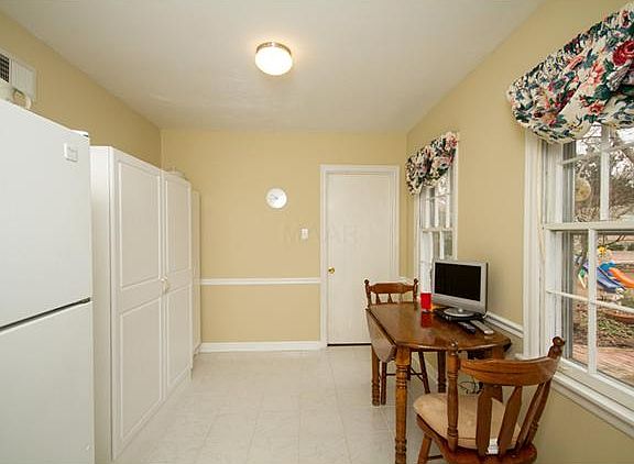 5th image of 5172 Princeton Ave