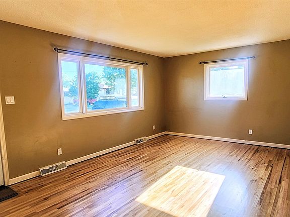 4th image of 4608 Carol Dr