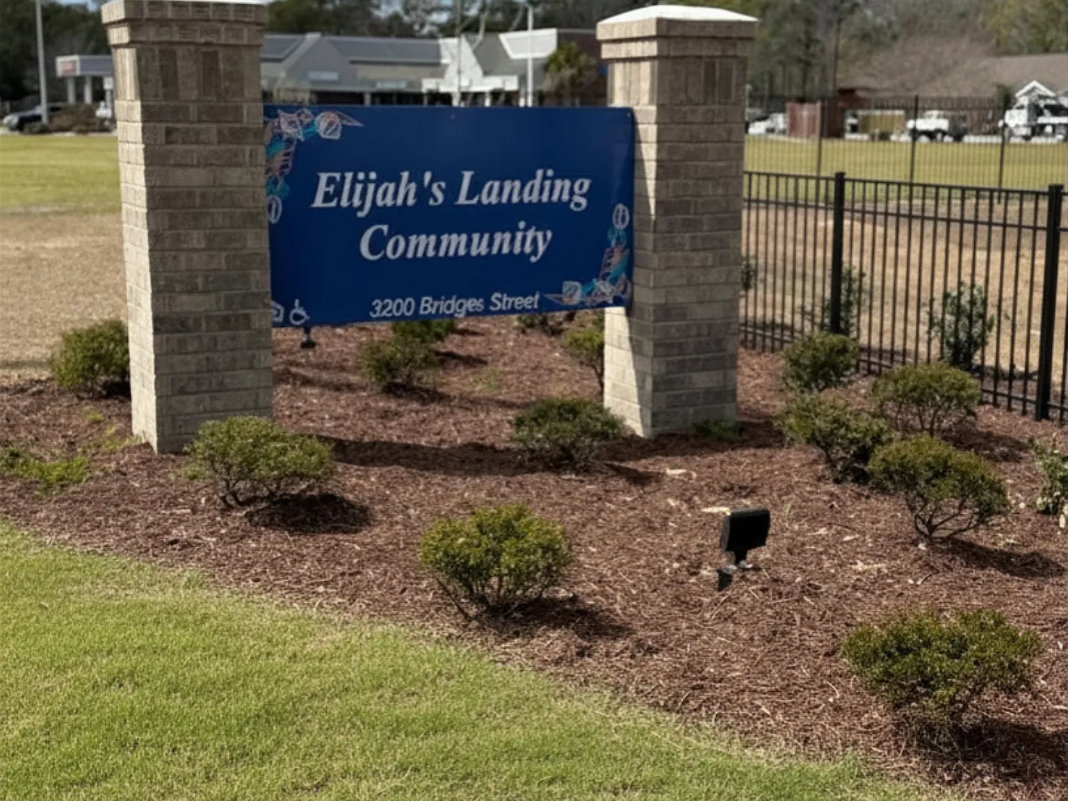 Elijah's Landing — Photo 2