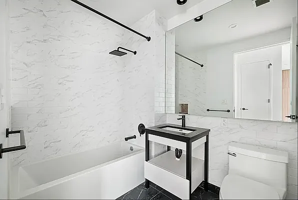 Rented by Living New York | media 80