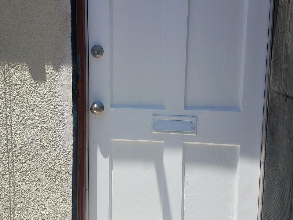 1st image of 1040 E I St #1