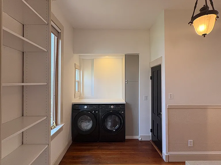Brand New In Unit Washer/ Dryer