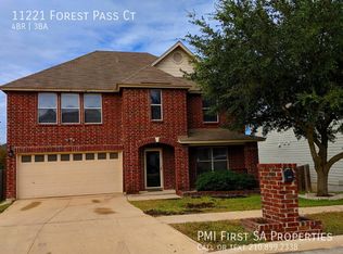 11221 Forest Pass Ct, Live Oak, TX 78233