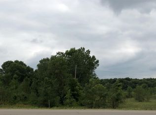 2410 N 9th St, Salina, KS 67401