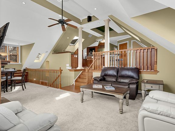 4th image of 148 Nina St APT 3