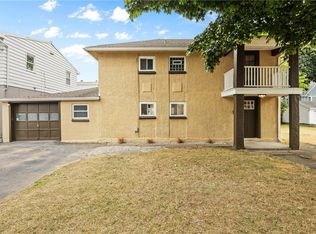 302 McKinley St, East Rochester, NY 14445